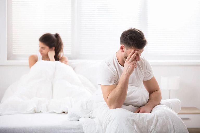 Yếu sinh lý khiến anh em nam giới tự ti, mặc cảm