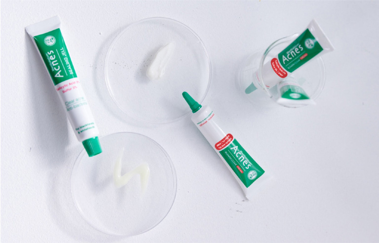 Acnes Blemish Clear Cream là sản phẩm nổi bật của thương hiệu Acnes