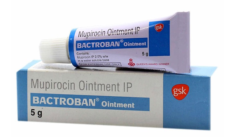 Bactroban SmithKline Beecham là thuốc bôi trị mụn nhọt vùng kín chất lượng