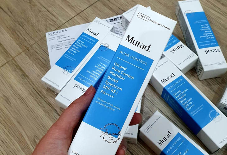 Murad Oil And Pore Control Mattifier Broad Spectrum SPF45 có nguồn gốc từ Mỹ