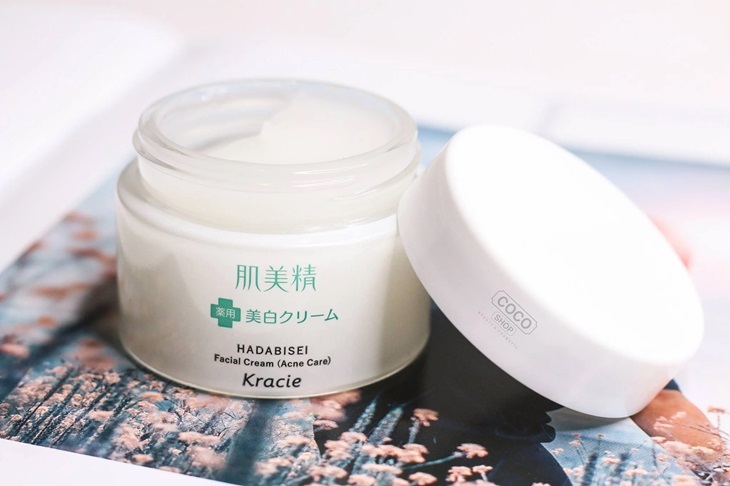 Sản phẩm dưỡng ẩm da Kracie Hadabisei Facial Cream