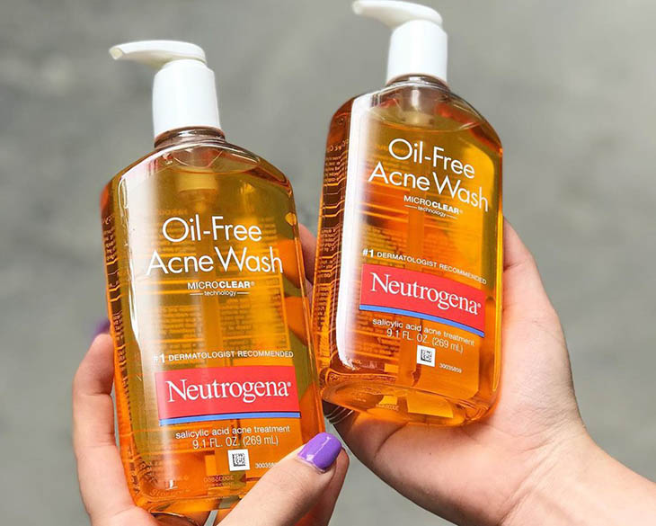 Neutrogena Oil-Free Acne Wash không chứa dầu, an toàn cho da