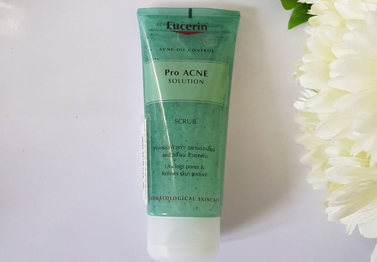 Eucerin Pro Acne Scrub cho làn da mềm mại, khỏe mạnh