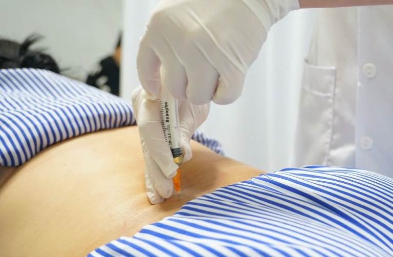 Phương ph&aacute;p thủy ch&acirc;m được &aacute;p dụng trong điều trị nhiều bệnh l&yacute; kh&aacute;c nhau